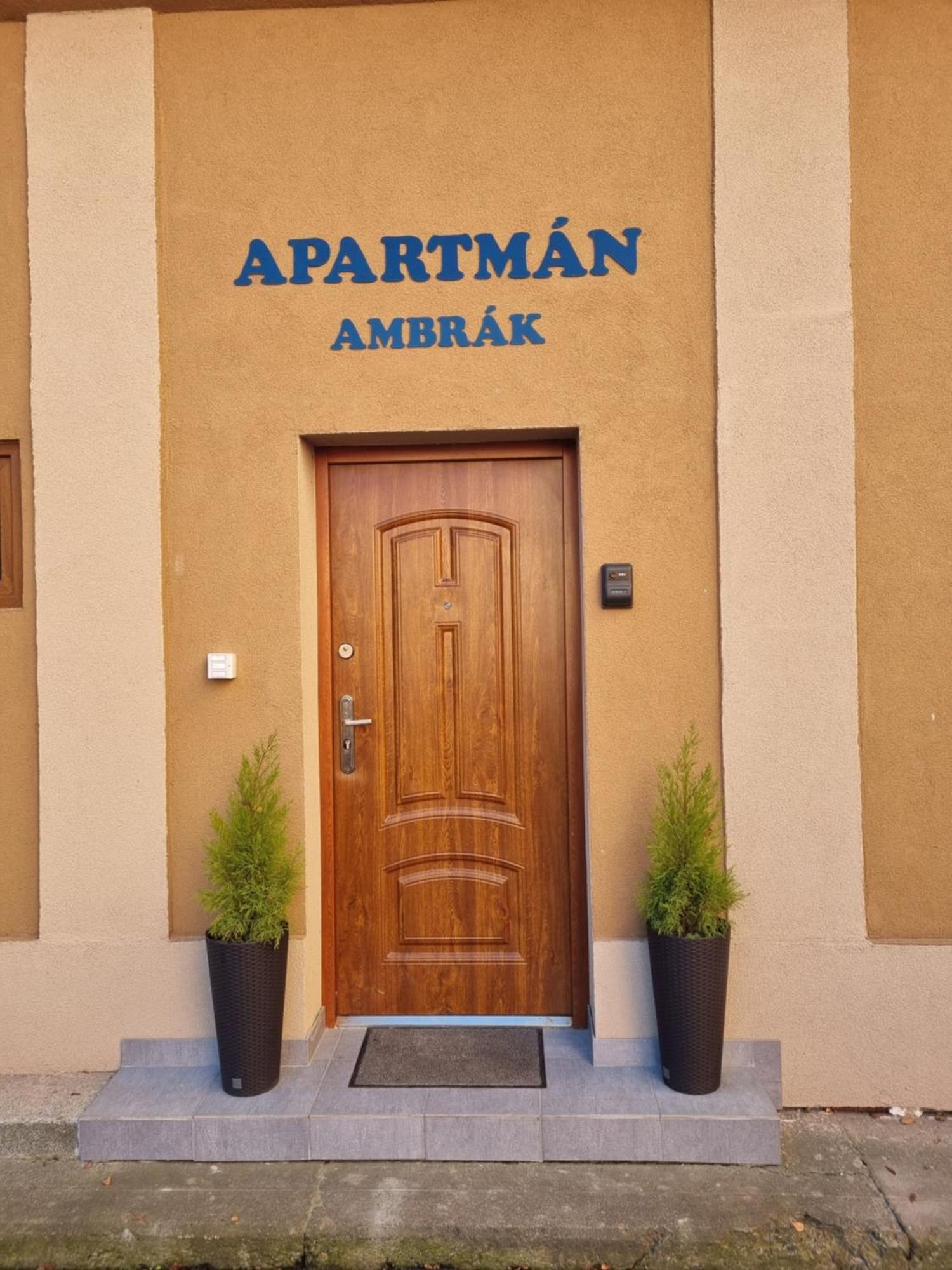 Apartman Ambrak C.3 Martin Ngoại thất bức ảnh